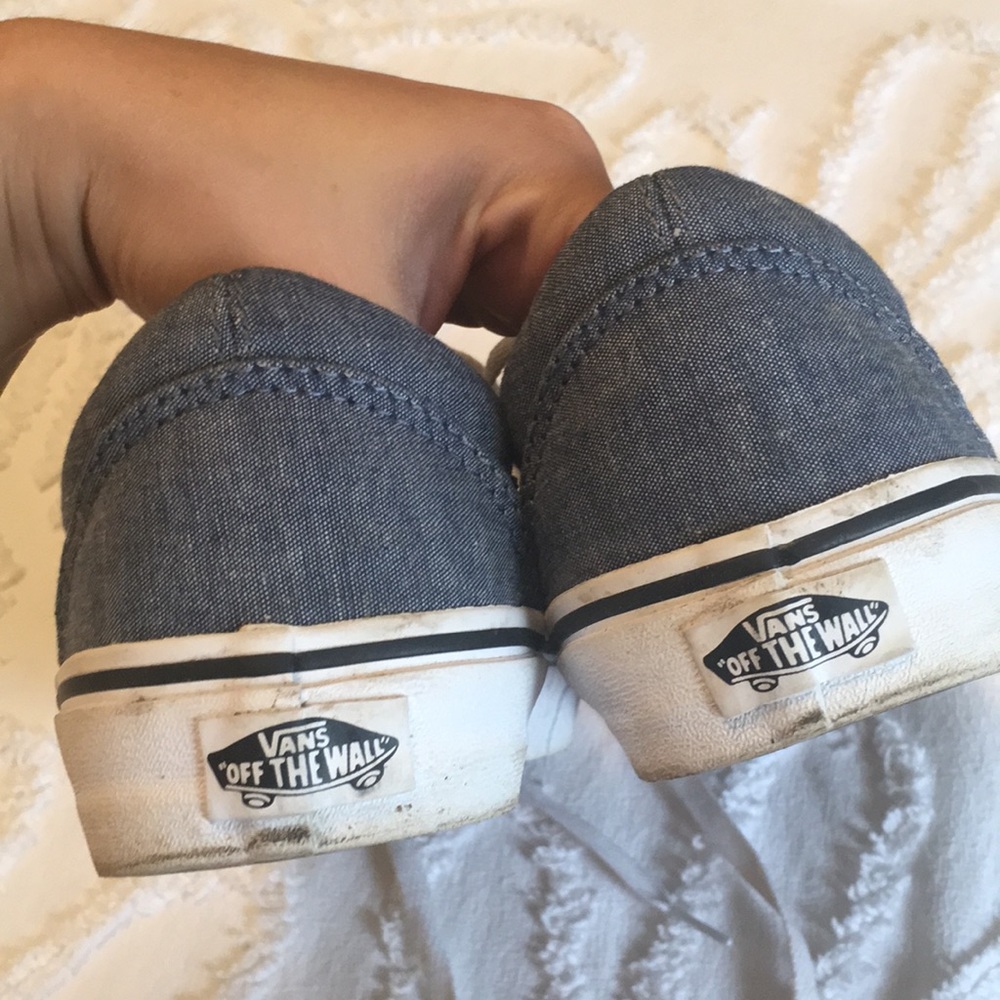 Vans - Picture 4 of 5